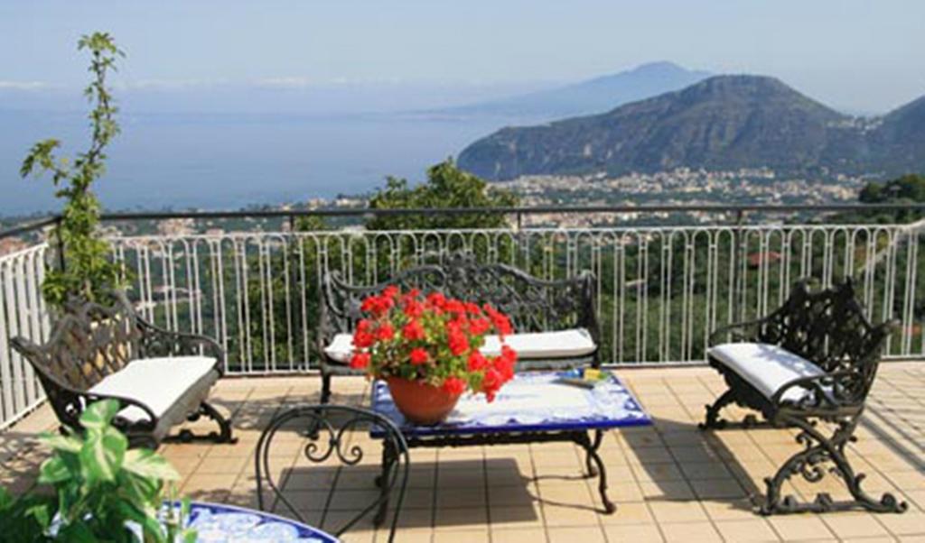Villa Cinzia Sant'Agnello Exterior foto